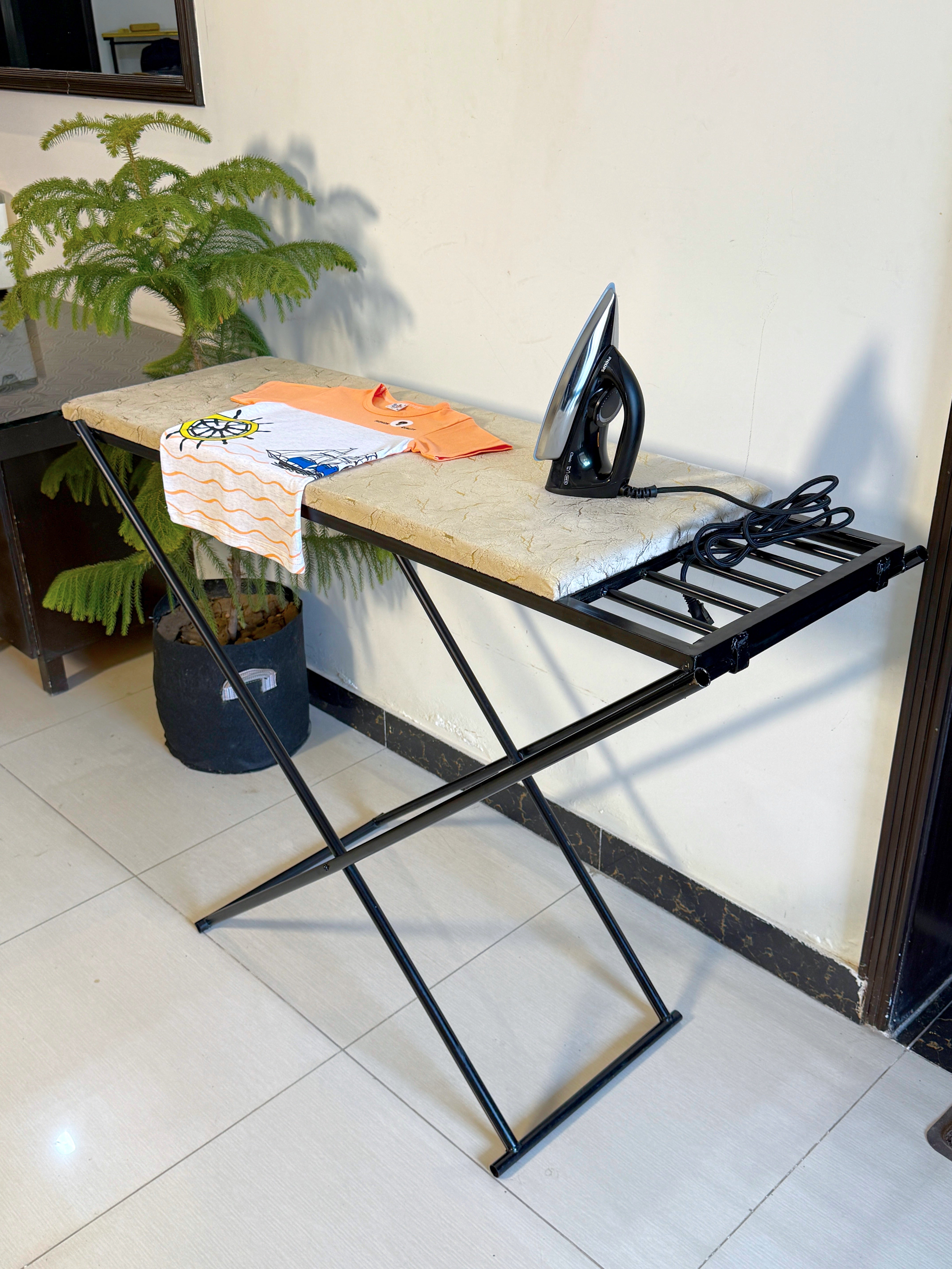Foldable Iron Stand by Metallics Home